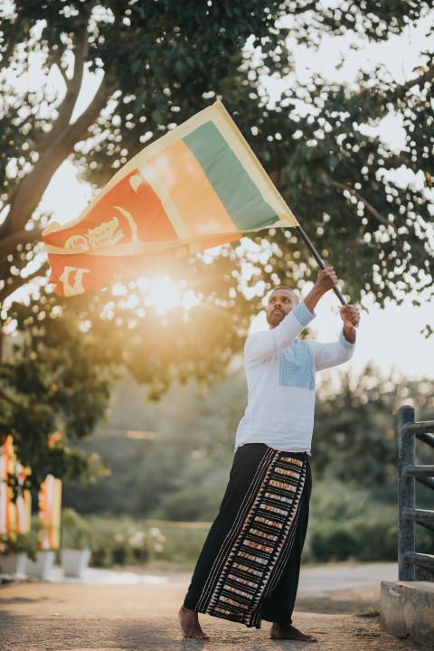 Man Waving Sri Lanka National Flag Sinha Kodiya Jathika Kodiya  (39)