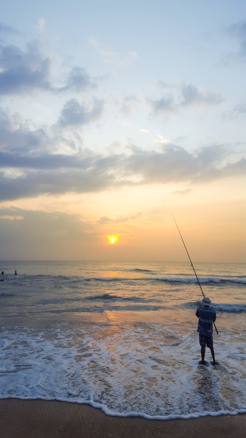 Beautiful Photo of Evening Beach Golden Hour Photography (11)